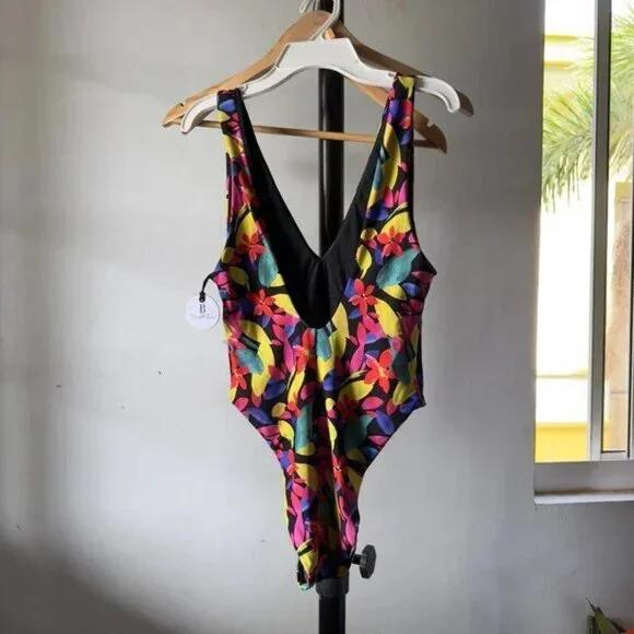 NWT $160 B.SWIM × Elizabeth Turner WOMEN'S L,XL SWIMSUIT ONE PC ROAD TO HANA K - Picture 9 of 10